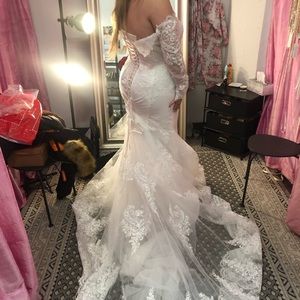 Wedding dress (white) corset back